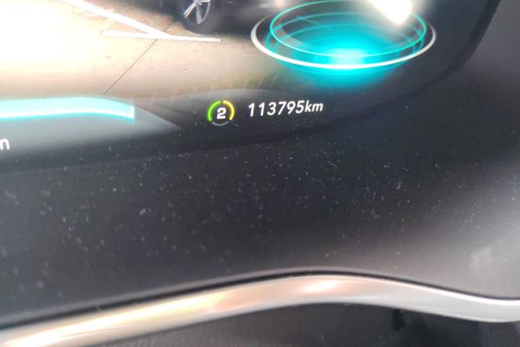 Used Roewe MARVEL X 2018 Rear-Drive Model Odometer Close Up