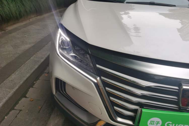 Used Roewe MARVEL X 2018 Rear-Drive Model Right Front Headlight
