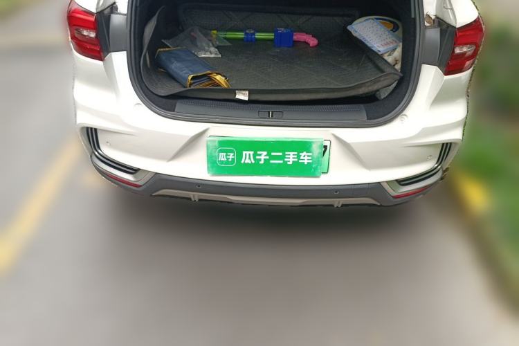Used Roewe MARVEL X 2018 All-Wheel-Drive Model Trunk
