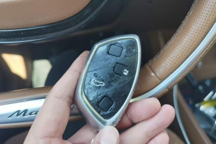 Used Roewe MARVEL X 2018 Rear-Drive Model Vehicle Key
