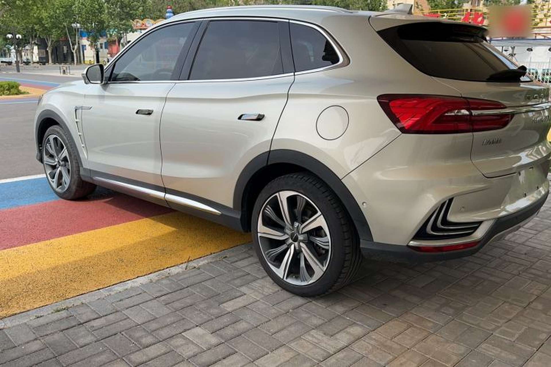 Used Roewe MARVEL X 2018 Rear-Drive Model Exterior 1