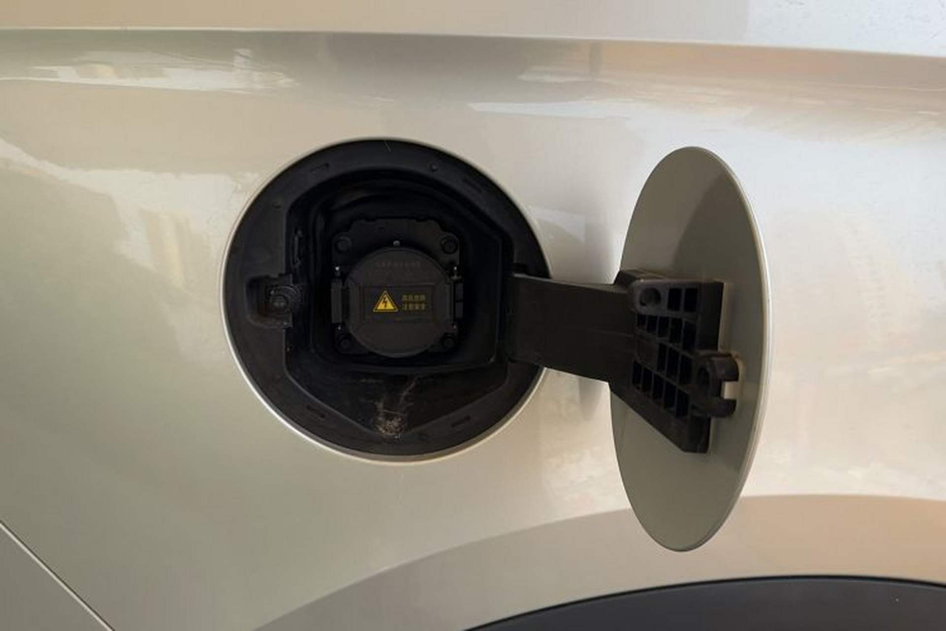 Used Roewe MARVEL X 2018 Rear-Drive Model Exterior 11
