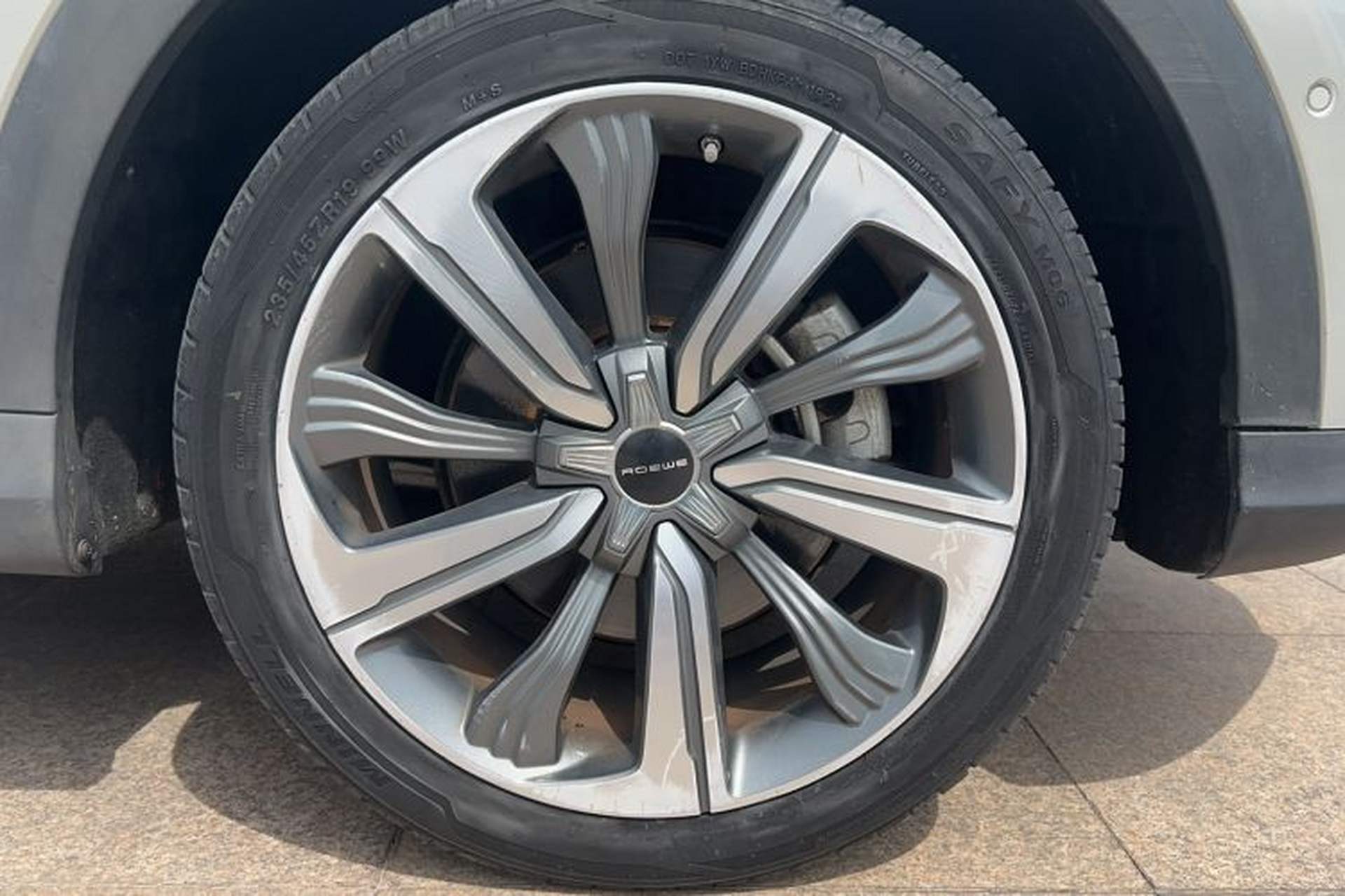 Used Roewe MARVEL X 2018 Rear-Drive Model Exterior 5
