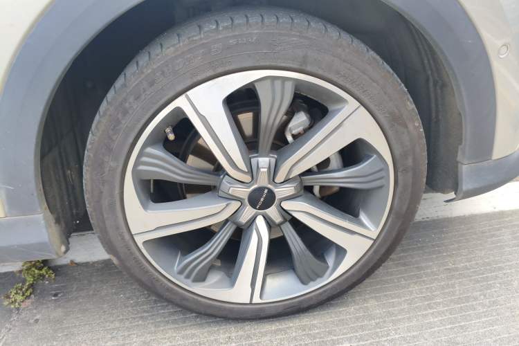 Used Roewe MARVEL X 2018 Rear-Drive Model Exterior 7