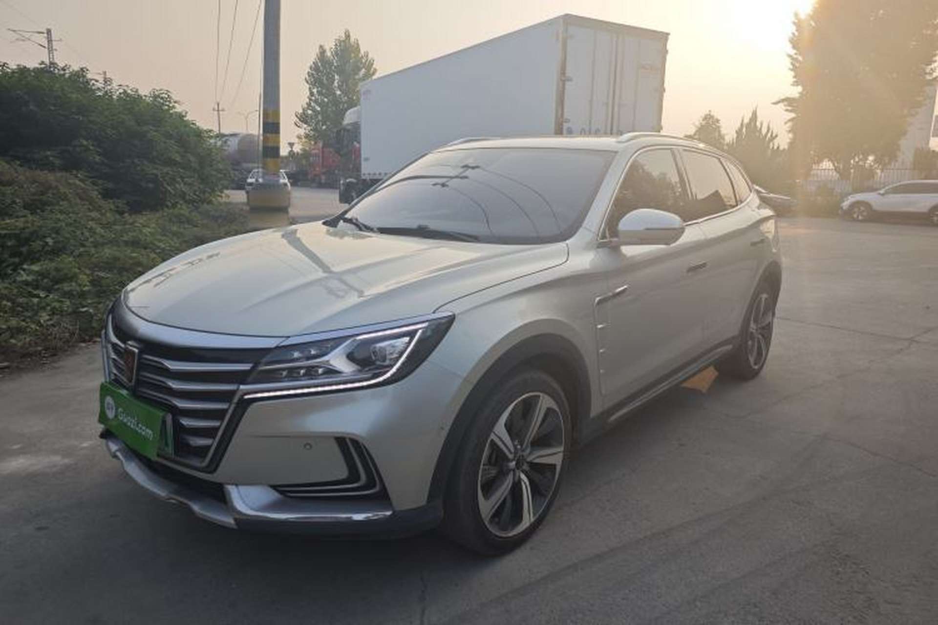 Used Roewe MARVEL X 2018 Rear-Drive Model Front Left 45 Deg