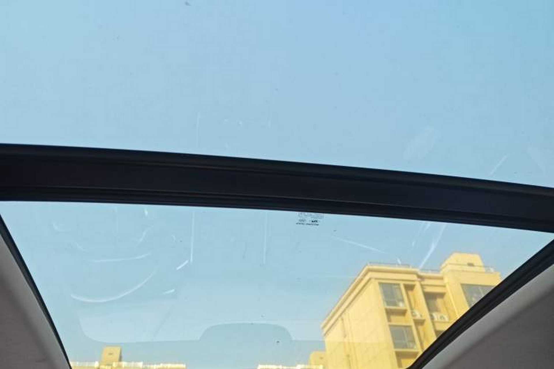 Used Roewe MARVEL X 2018 Rear-Drive Model Headliner