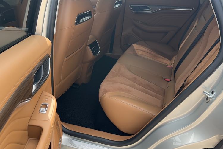 Used Roewe MARVEL X 2018 Rear-Drive Model Interior 1