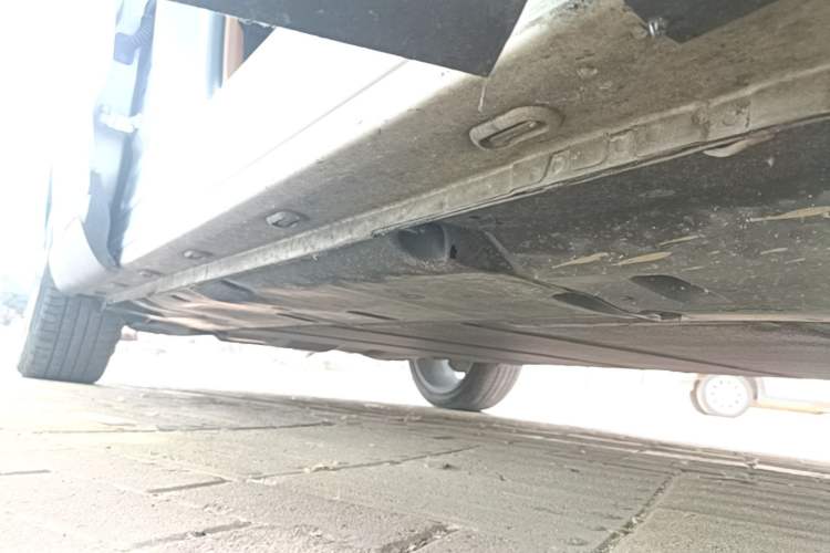Used Roewe MARVEL X 2018 Rear-Drive Model Right Side Sill