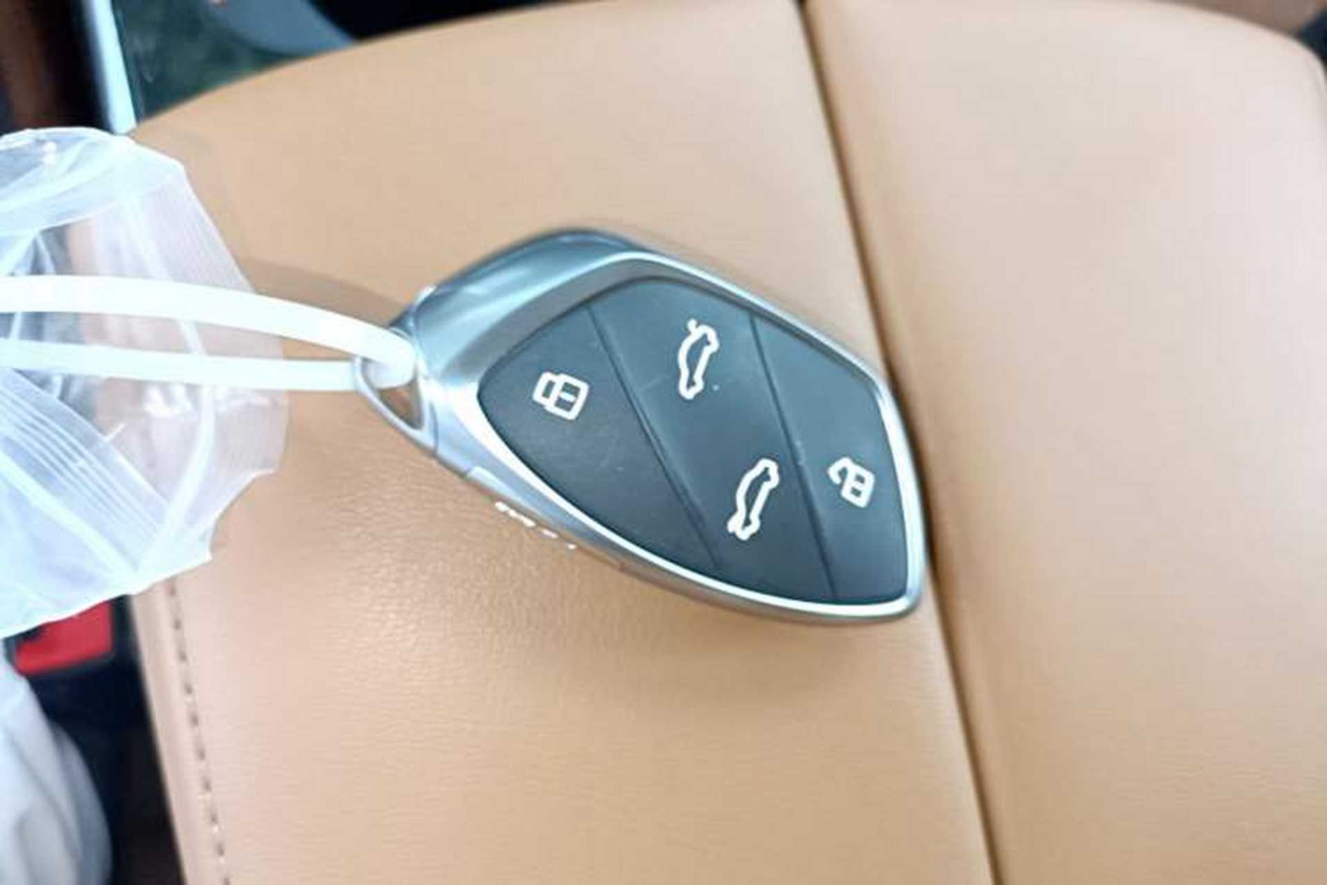 Used Roewe MARVEL X 2018 Rear-Drive Model Vehicle Key