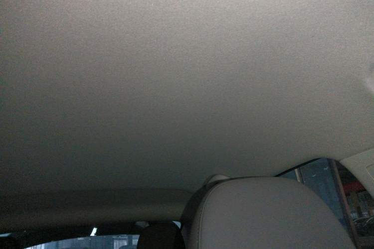 Used Roewe E6 2025 Model 520km Taxi Version Headliner