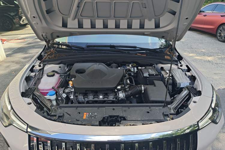 Used Roewe i6 2026 Model 1.5L Zhenjiu Edition Engine Bay