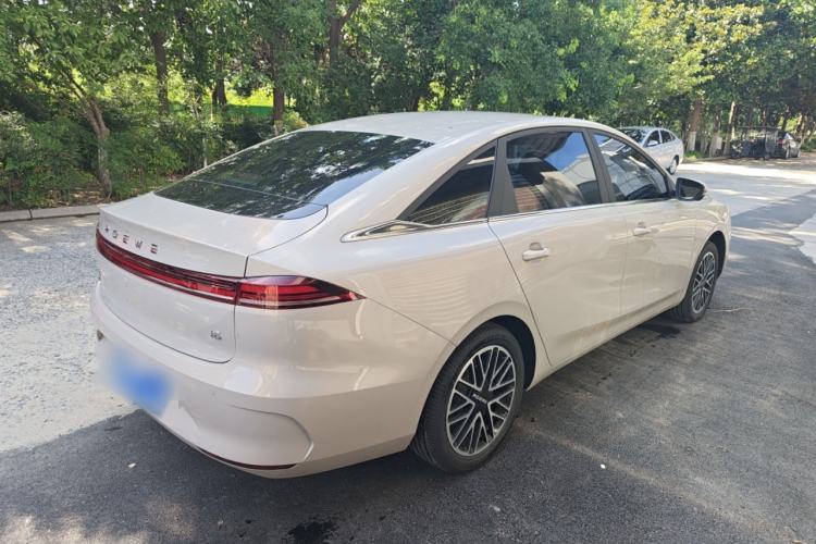 Used Roewe i6 2026 Model 1.5L Zhenjiu Edition Exterior 3