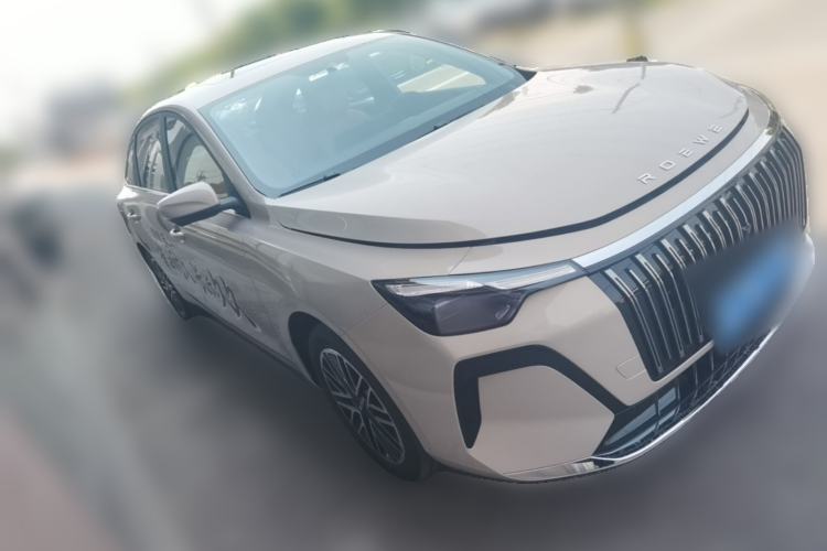 Used Roewe i6 2026 Model 1.5L Zhenjiu Edition Front Right 45 Deg