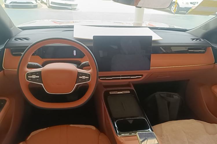 Used Roewe i6 2026 Model 1.5L Haohou Edition Center Console