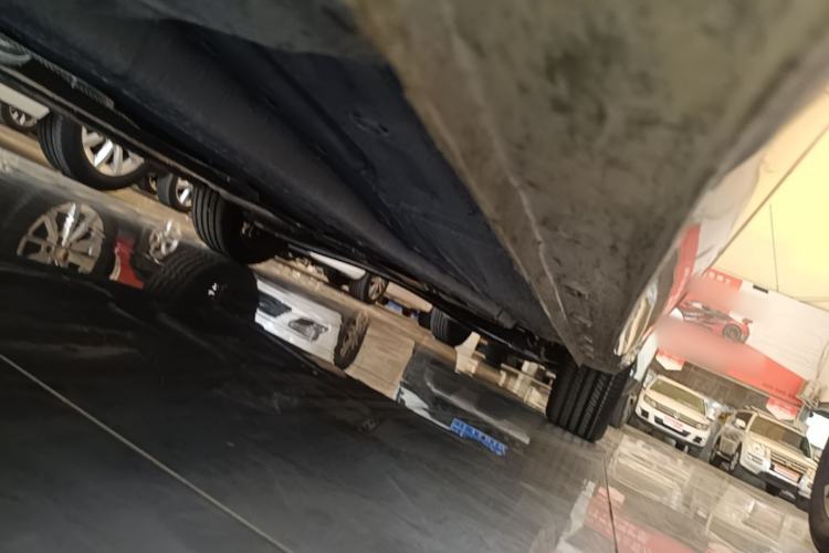Used Roewe i6 2026 Model 1.5L Haohou Edition Chassis Front Left
