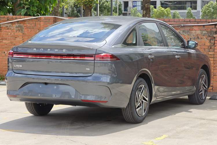 Used Roewe i6 2026 Model 1.5L Changjiu Edition Exterior 5