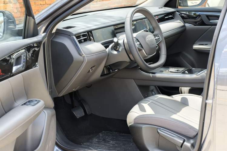 Used Roewe i6 2026 Model 1.5L Changjiu Edition Interior 5