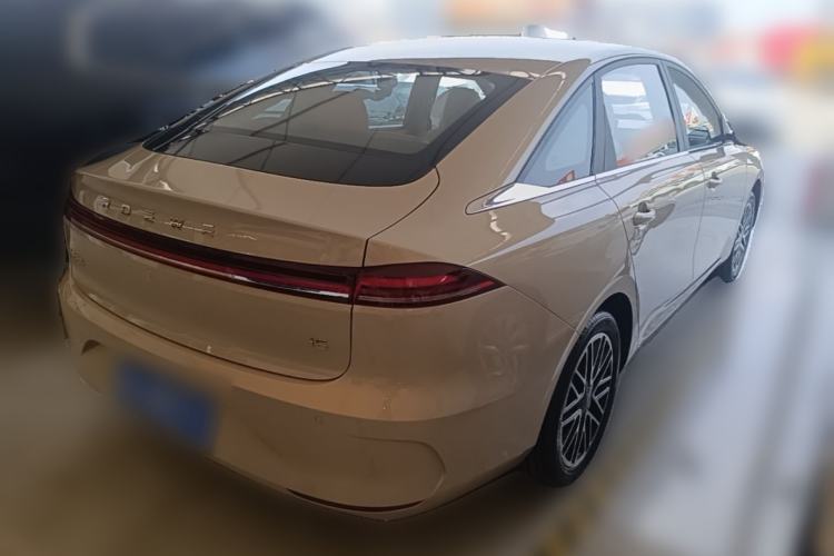 Used Roewe i6 2026 Model 1.5L Haohou Edition Rear Right 45 Deg