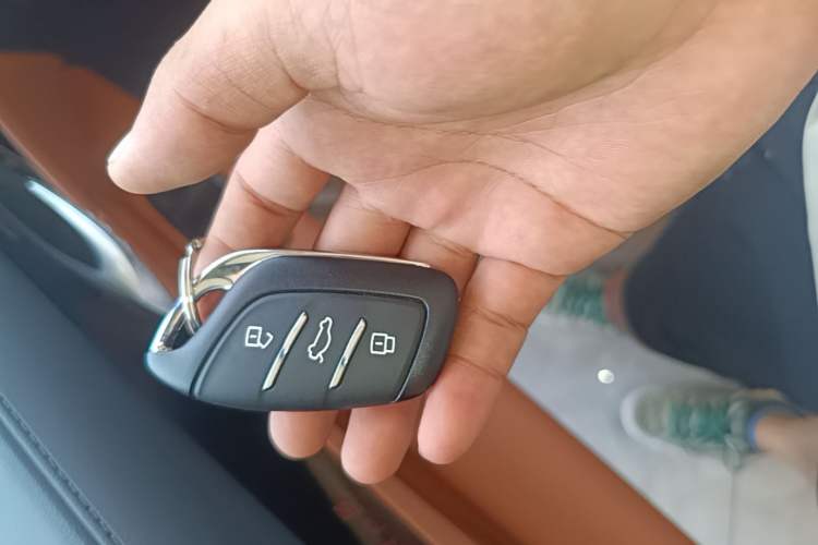Used Roewe i6 2026 Model 1.5L Haohou Edition Vehicle Key
