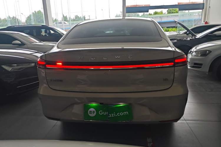 Used Roewe i6 2026 Model 1.5L Changjiu Edition Rear