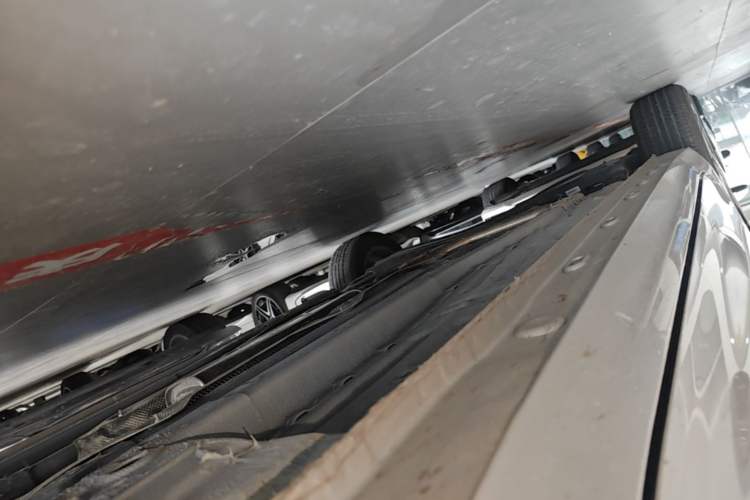 Used Roewe i6 2026 Model 1.5L Changjiu Edition Right Side Sill