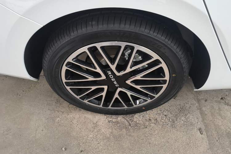 Used Roewe i6 2026 Model 1.5L Haohou Edition Exterior 5