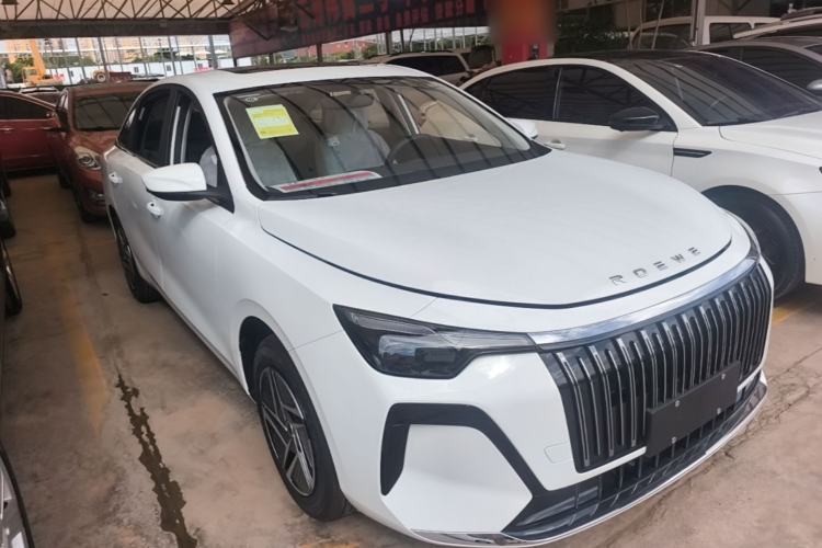 Used Roewe i6 2026 Model 1.5L Changjiu Edition Front Right 45 Deg