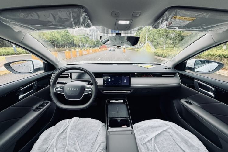 Used Roewe i6 2026 Model 1.5L Changjiu Edition Interior 1