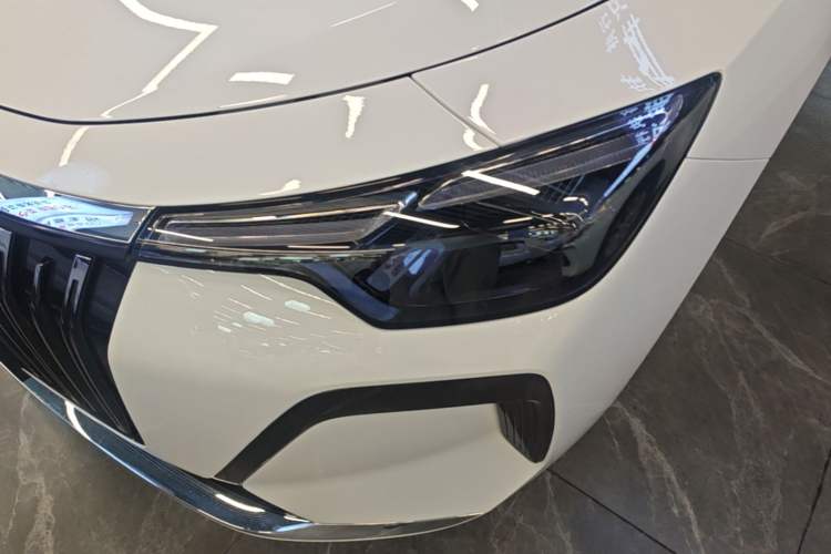 Used Roewe i6 2026 Model 1.5L Haohou Edition Left Front Headlight
