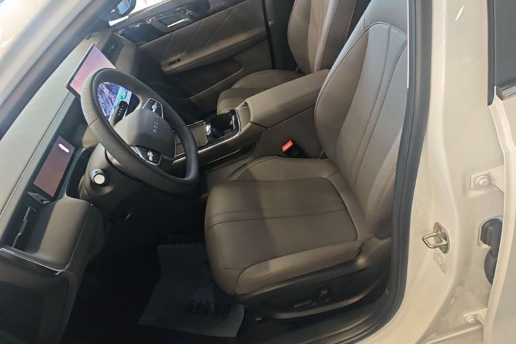 Used Roewe i6 2026 Model 1.5L Haohou Edition Left Front Seat