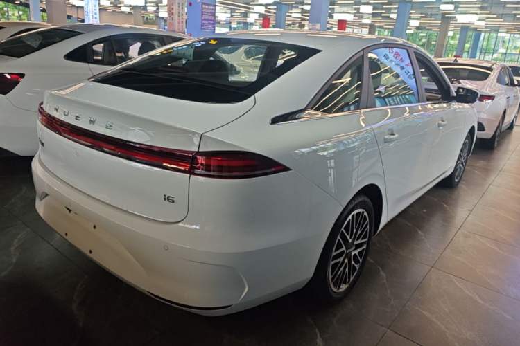 Used Roewe i6 2026 Model 1.5L Haohou Edition Rear Right 45 Deg