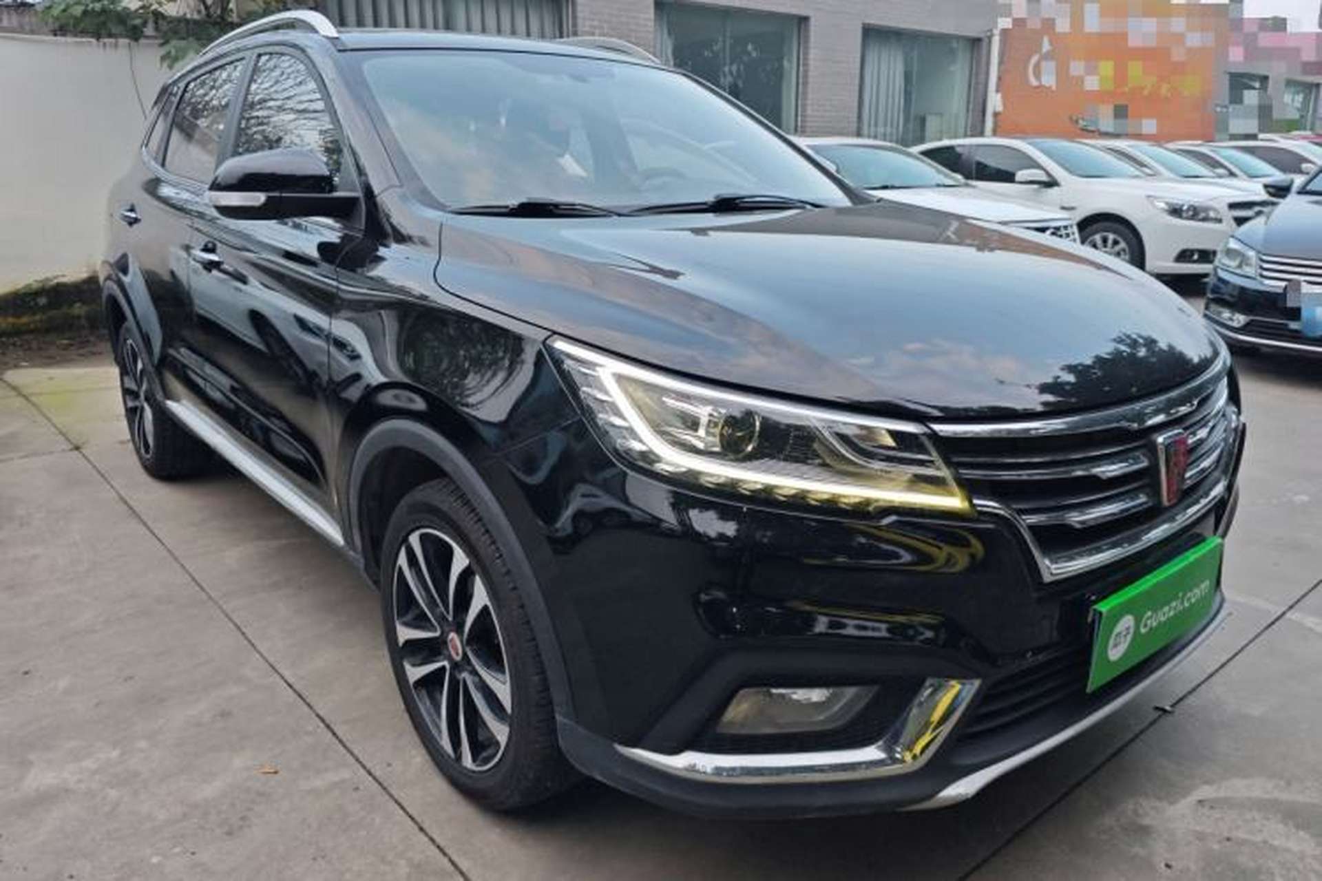 Used Roewe RX3 2018 1.6L Manual Internet Smart Edition Front Right 45 Deg
