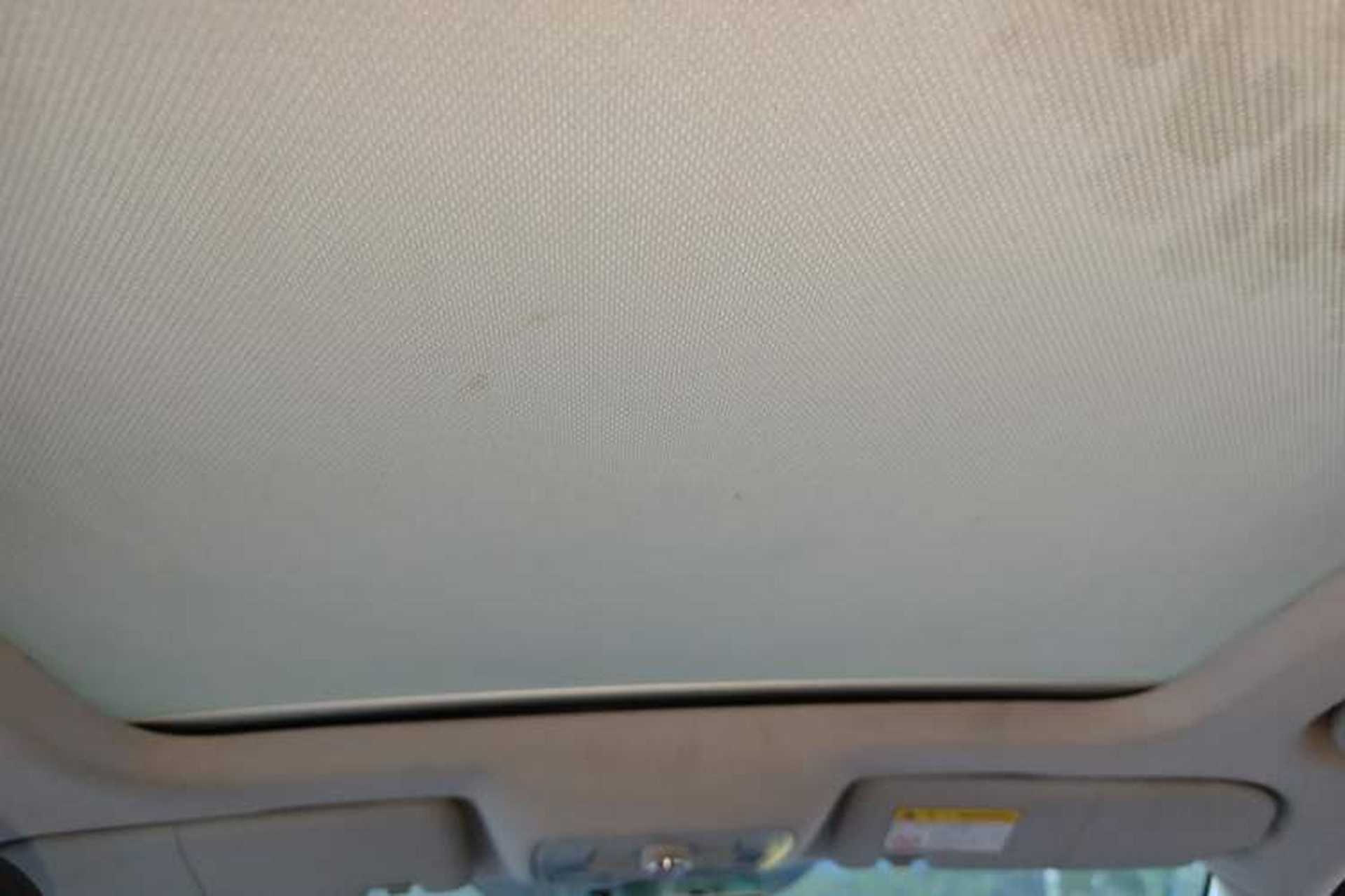 Used Roewe RX3 2018 1.6L Manual Internet Smart Edition Headliner
