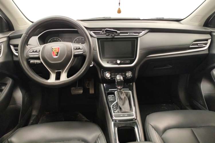 Used Roewe RX3 2020 1.6L CVT 4G Connected Ultra-Cool Flagship Edition Center Console