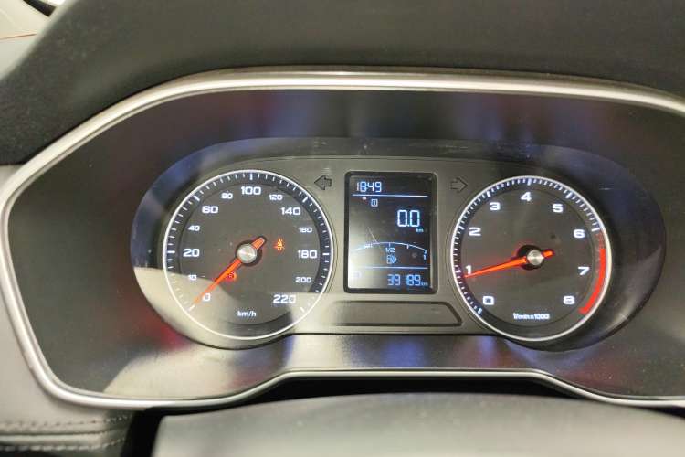 Used Roewe RX3 2020 1.6L CVT 4G Connected Ultra-Cool Flagship Edition Instrument Cluster
