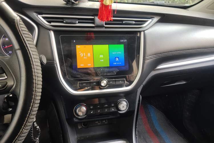 Used Roewe RX3 2018 1.6L Manual Flagship Edition Audio And AC Panel
