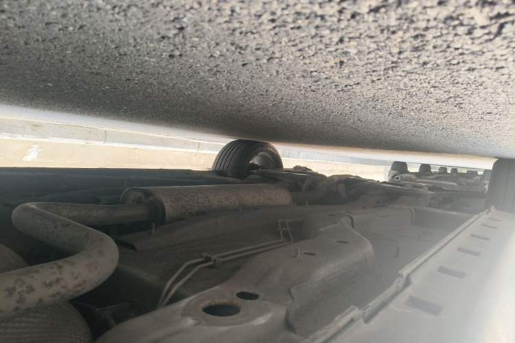 Used Roewe RX3 2018 1.6L CVT Flagship Edition Chassis Rear Left