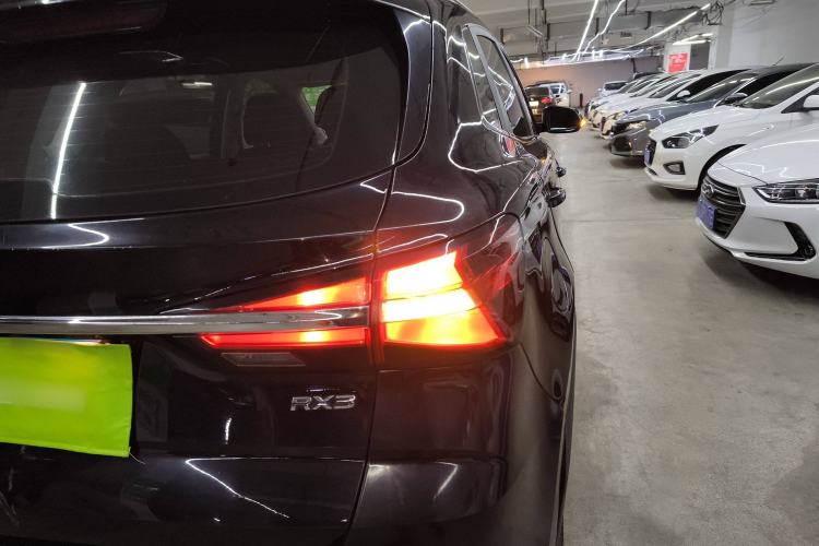 Used Roewe RX3 2018 1.6L Manual Entry-Level Model Exterior 1