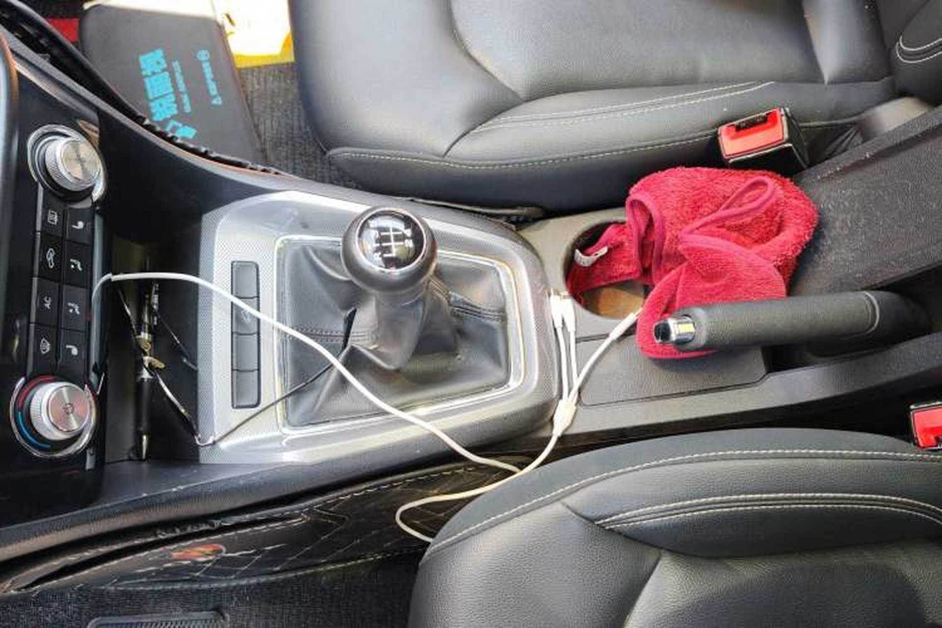 Used Roewe RX3 2018 1.6L Manual Internet Smart Edition Gear Lever