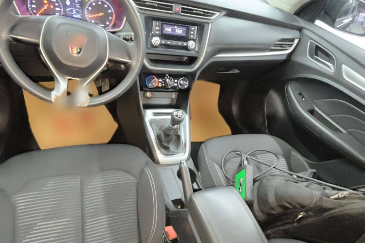 Used Roewe RX3 2018 1.6L Manual Entry-Level Model Gear Lever
