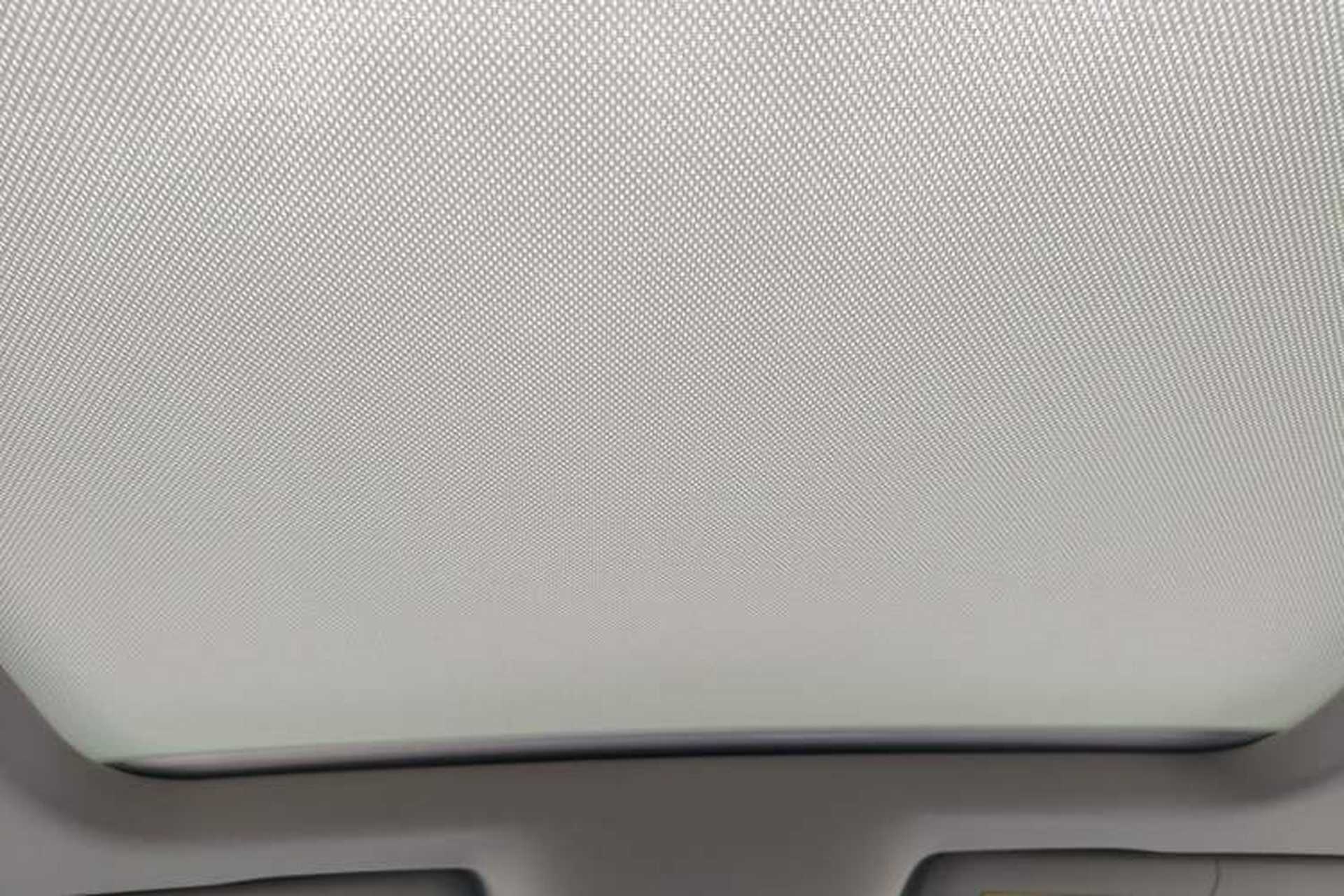 Used Roewe RX3 2018 1.6L CVT Internet Smart Edition Headliner