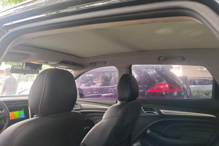 Used Roewe RX3 2018 1.6L CVT Flagship Edition Headliner