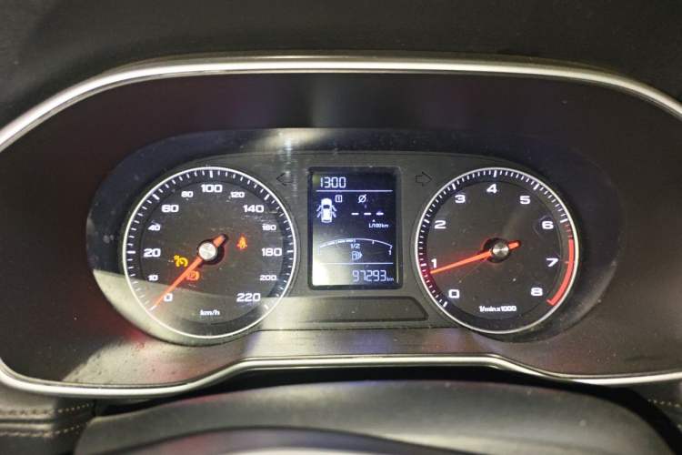 Used Roewe RX3 2018 1.6L CVT Flagship Edition Instrument Cluster