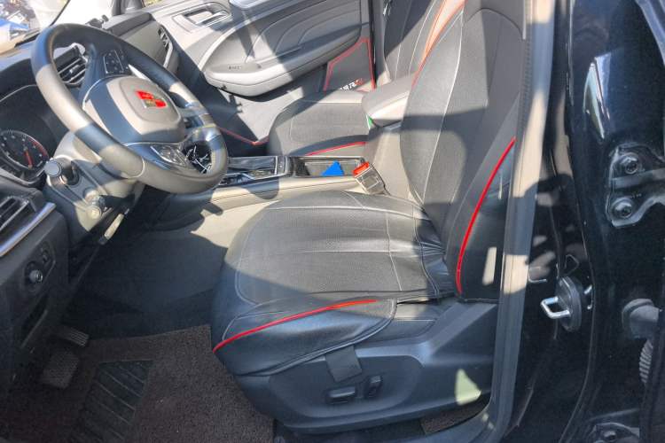 Used Roewe RX3 2018 18T Automatic Internet Smart Edition Left Front Seat