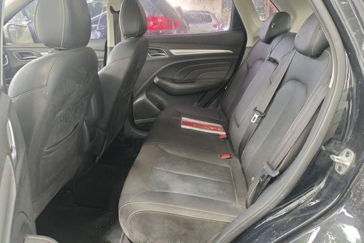Used Roewe RX3 2018 1.6L CVT Flagship Edition Left Rear Seat