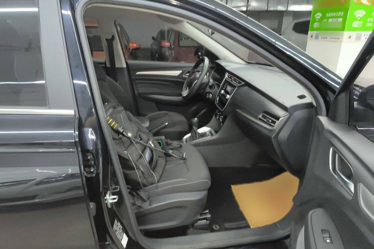 Used Roewe RX3 2018 1.6L Manual Entry-Level Model Right Front Seat