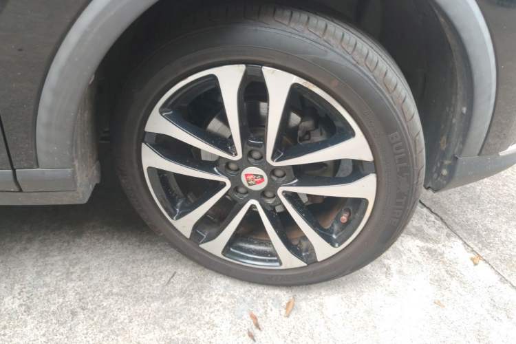 Used Roewe RX3 2018 1.6L CVT Flagship Edition Right Front Wheel Hub
