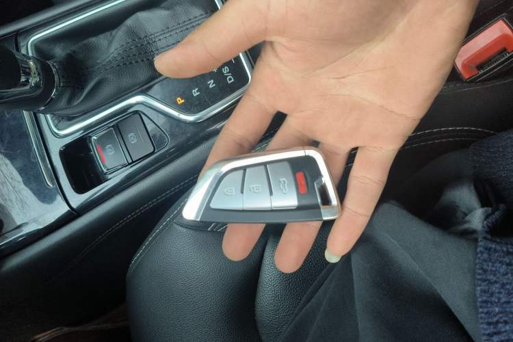 Used Roewe RX3 2018 1.6L CVT Flagship Edition Vehicle Key