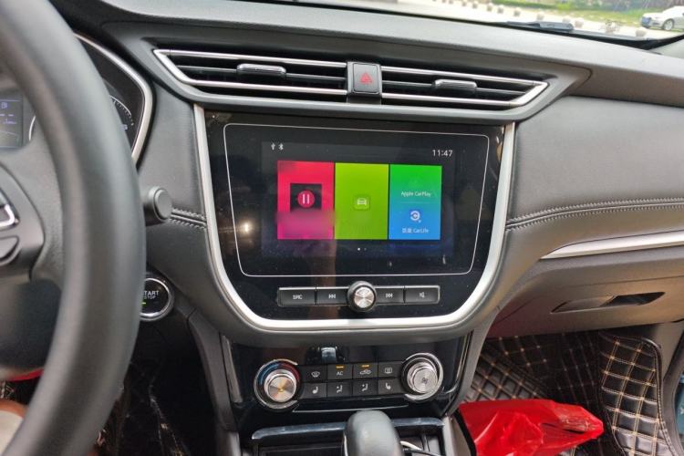 Used Roewe RX3 2018 1.6L CVT Flagship Edition Audio And AC Panel