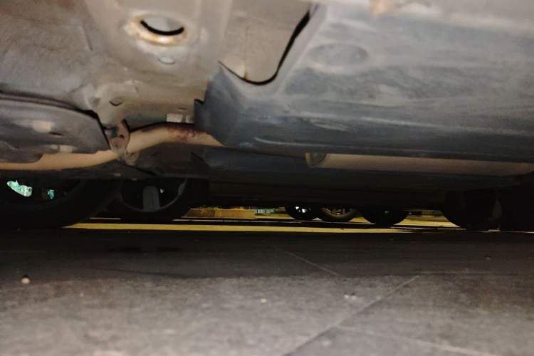 Used Roewe RX3 2018 1.6L CVT Internet Smart Edition Chassis Front Left